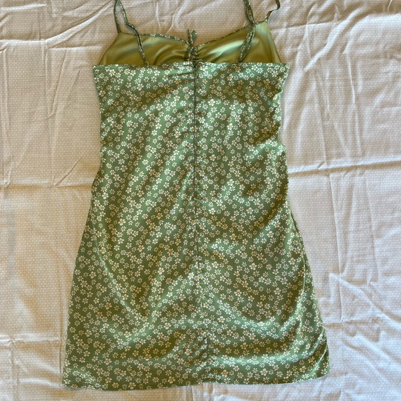 Mini shift dress, size small, green with small white flowers. - Picture 2 of 3